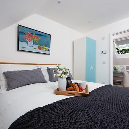 The Studio, Rosebud. 5 Minutes Walk To Beach. Uny Lelant 외부 사진